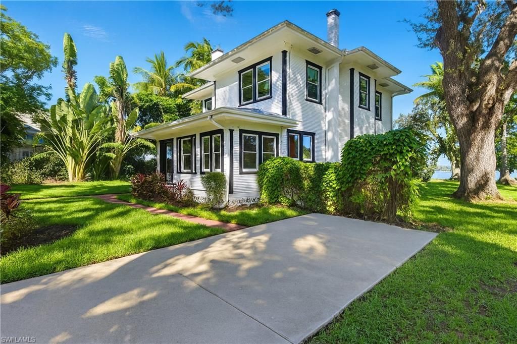 101 Fairview Ave, Fort Myers, FL 33905 Photo