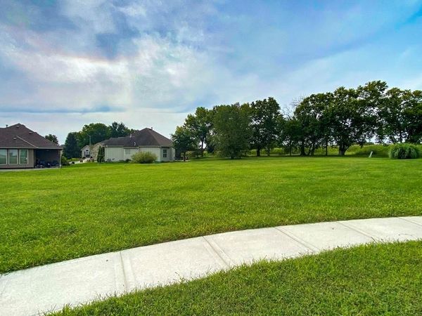 305 Crestview Court, Raymore, MO 64083