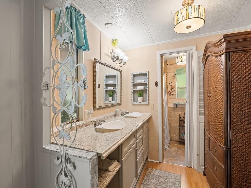 4 N North Warner Drive, Jensen Beach, FL 34957 Photo