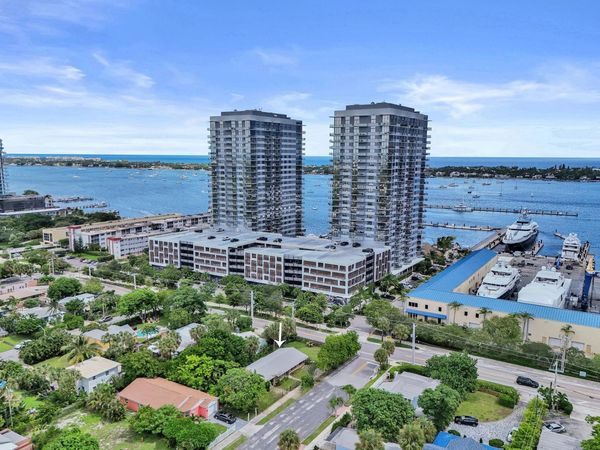 401 42nd Street, West Palm Beach, FL 33407