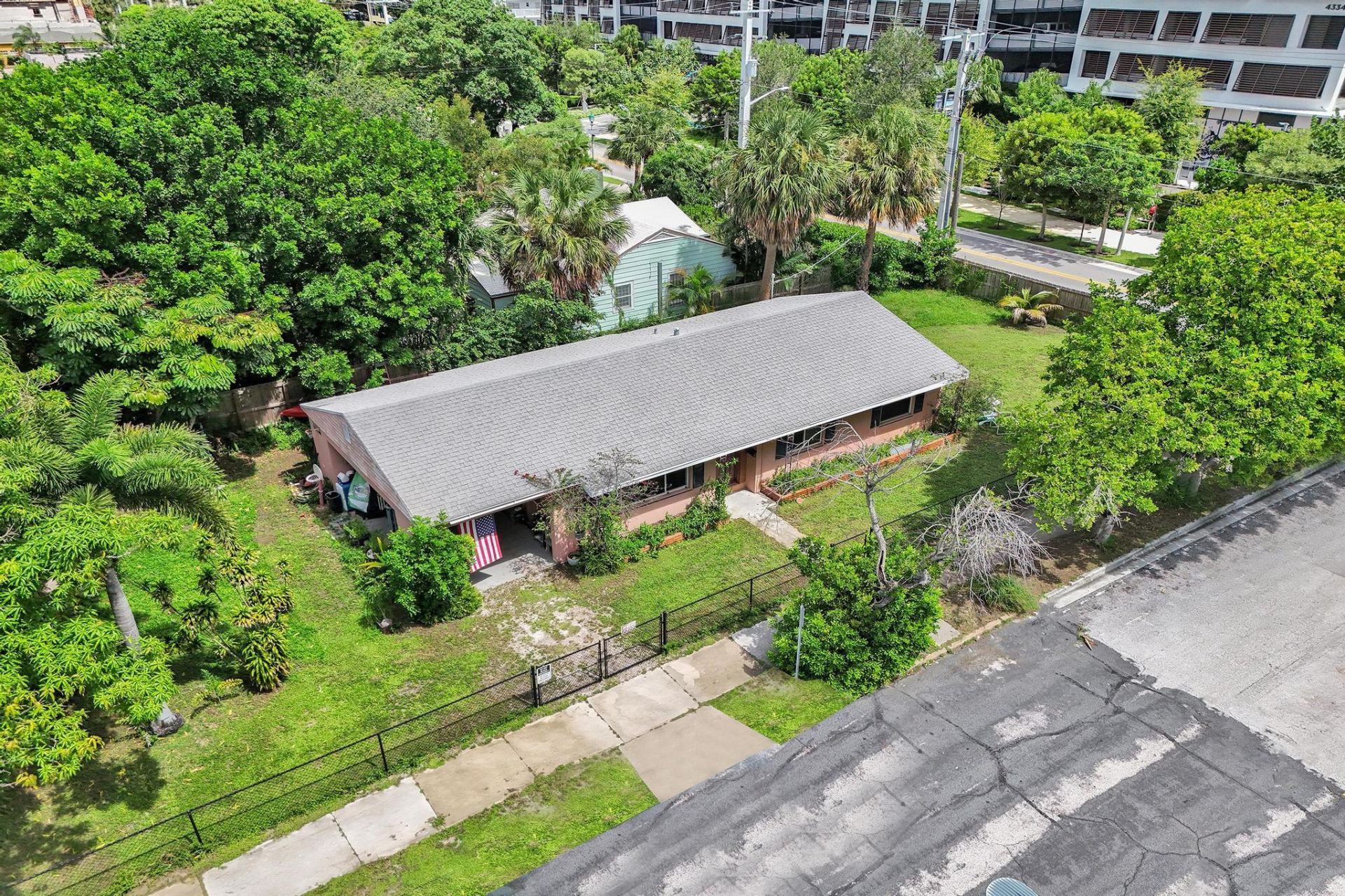 401 42nd Street, West Palm Beach, FL 33407 Photo