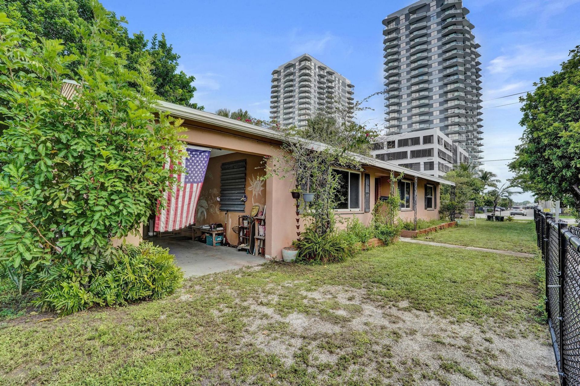 401 42nd Street, West Palm Beach, FL 33407 Photo