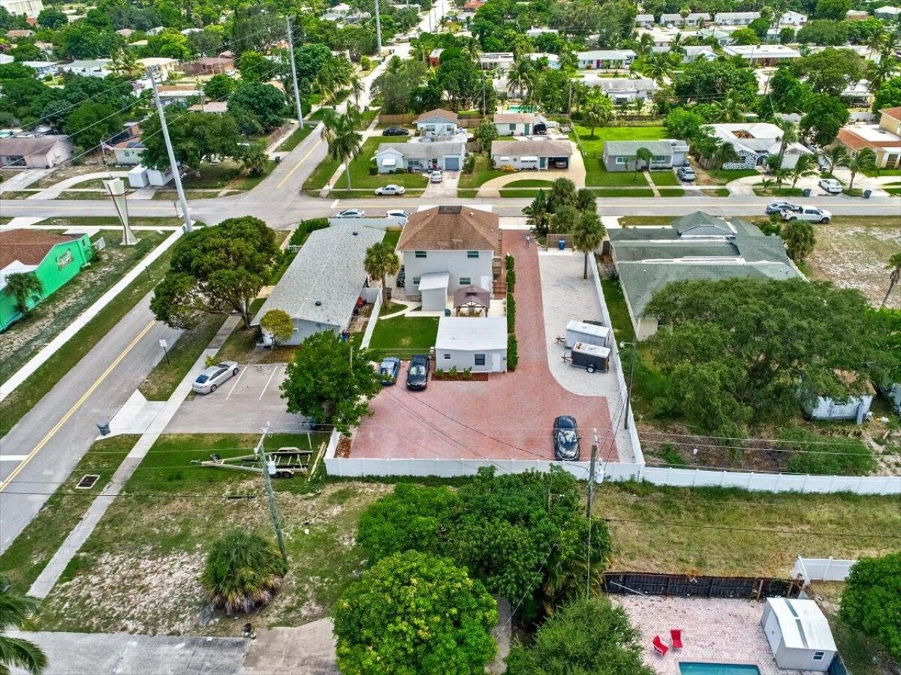 305 Cypress Drive E, Unit 1,2,3,4,5, Lake Park, FL 33403 Photo