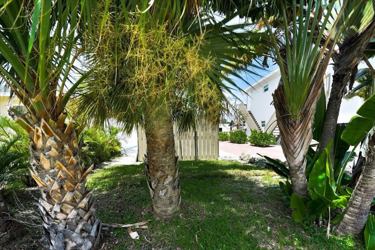 305 Cypress Drive E, Unit 1,2,3,4,5, Lake Park, FL 33403 Photo