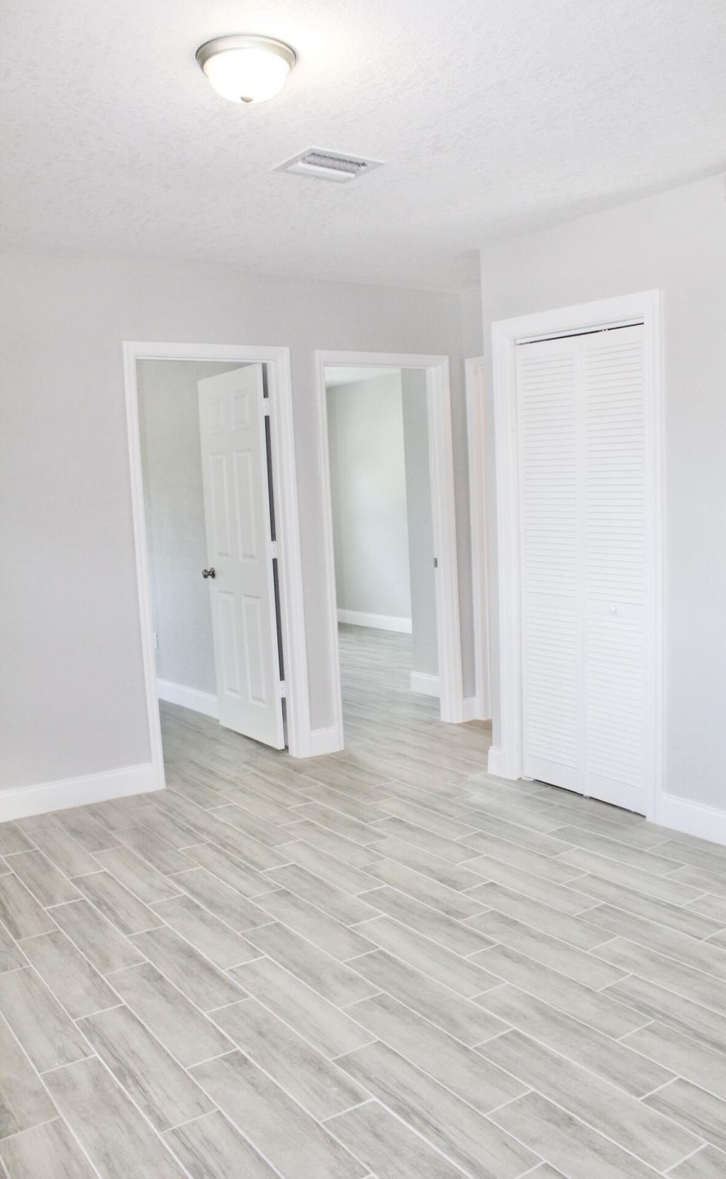 305 Cypress Drive E, Unit 1,2,3,4,5, Lake Park, FL 33403 Photo