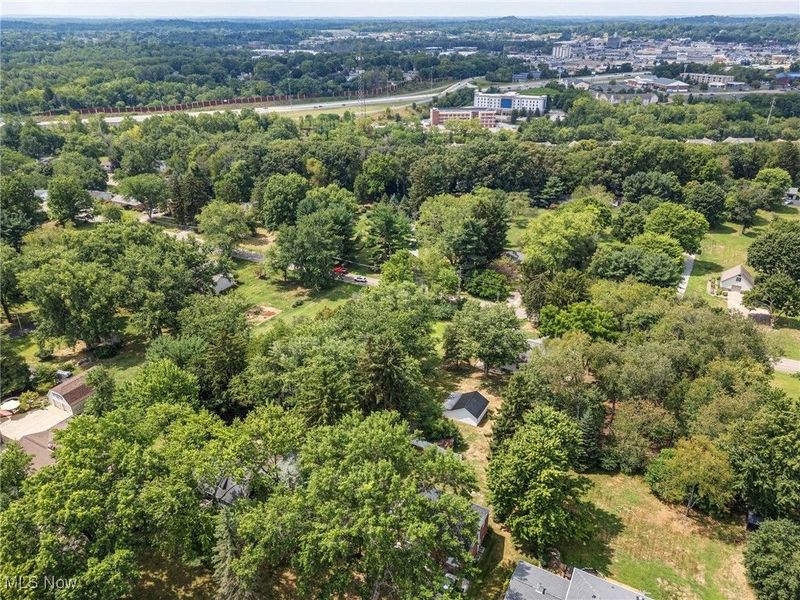 Elberta Avenue SW, Canton, OH 44709 Photo 10