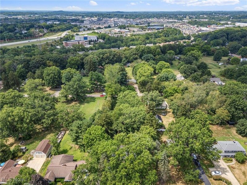 Elberta Avenue SW, Canton, OH 44709 Photo 8