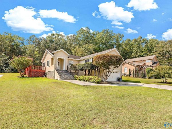 4005 Estate Drive, Guntersville, AL 35976