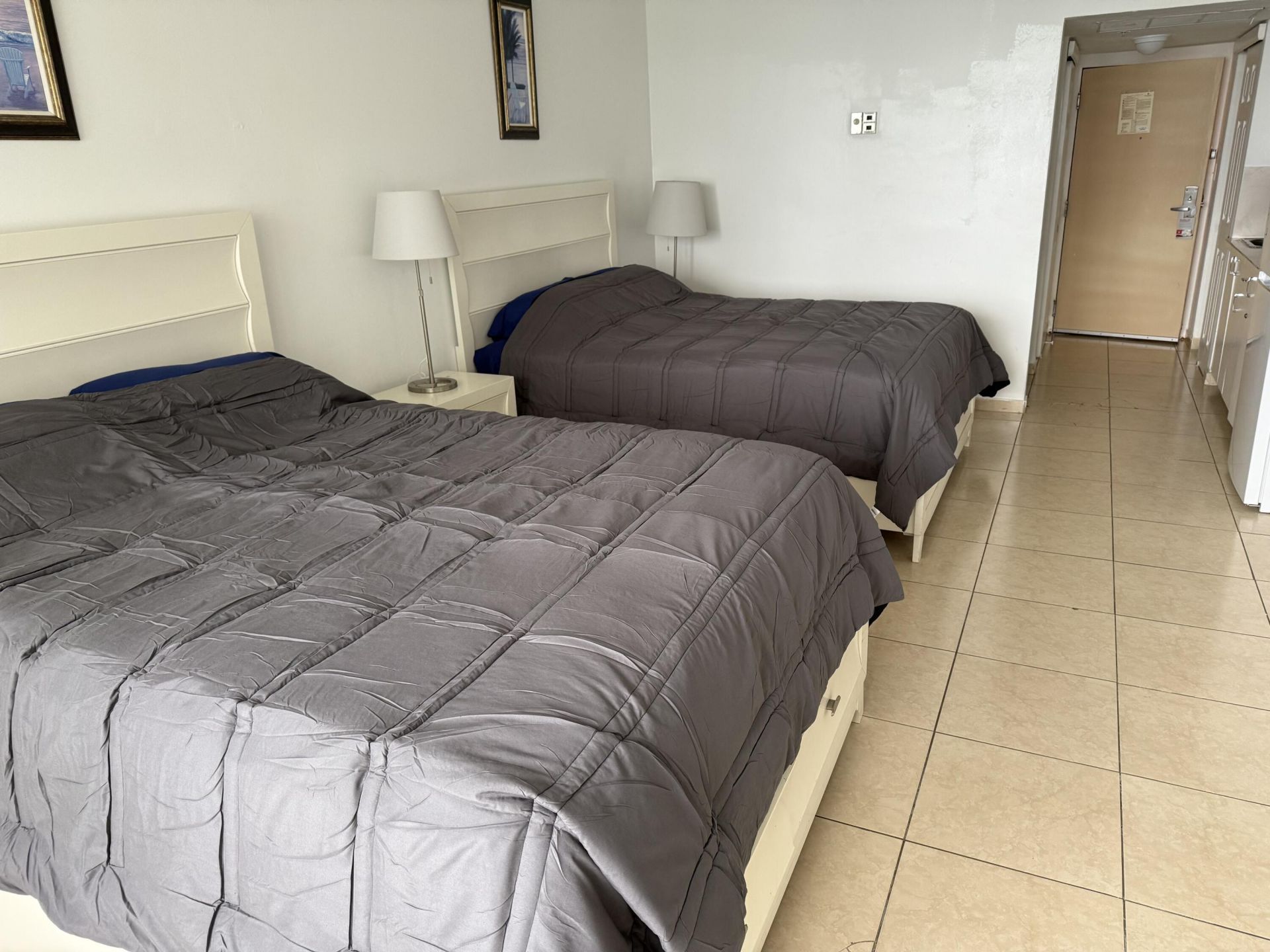 19201 Collins Avenue, Unit 448, Sunny Isles Beach, FL 33160 Photo