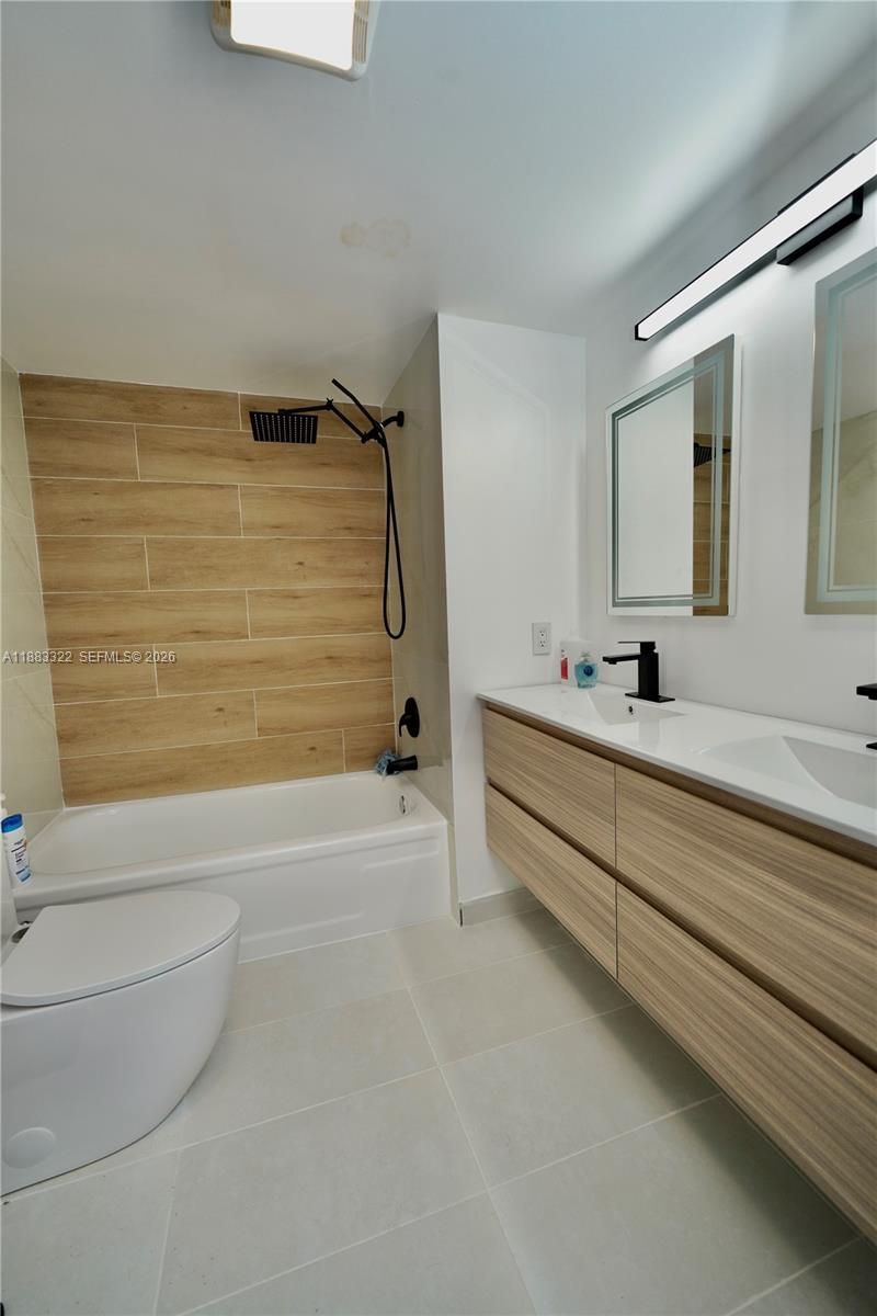 2551 Aragon Blvd, Unit 310, Sunrise, FL 33322 Photo
