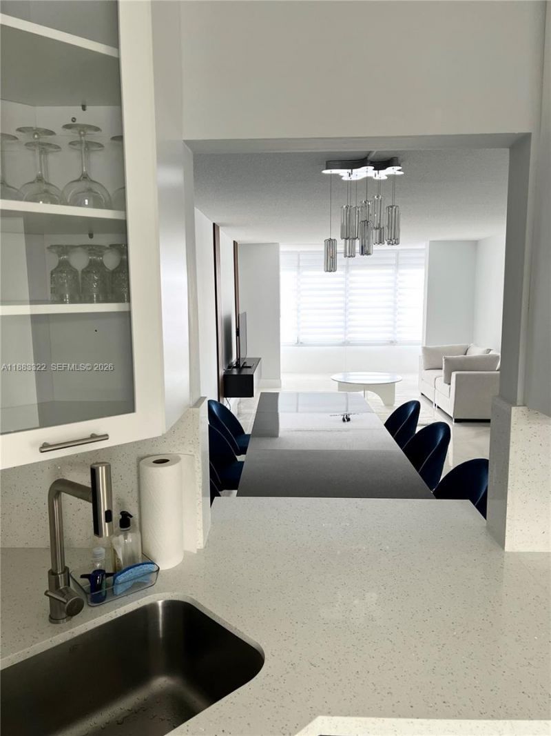 2551 Aragon Blvd, Unit 310, Sunrise, FL 33322 Photo