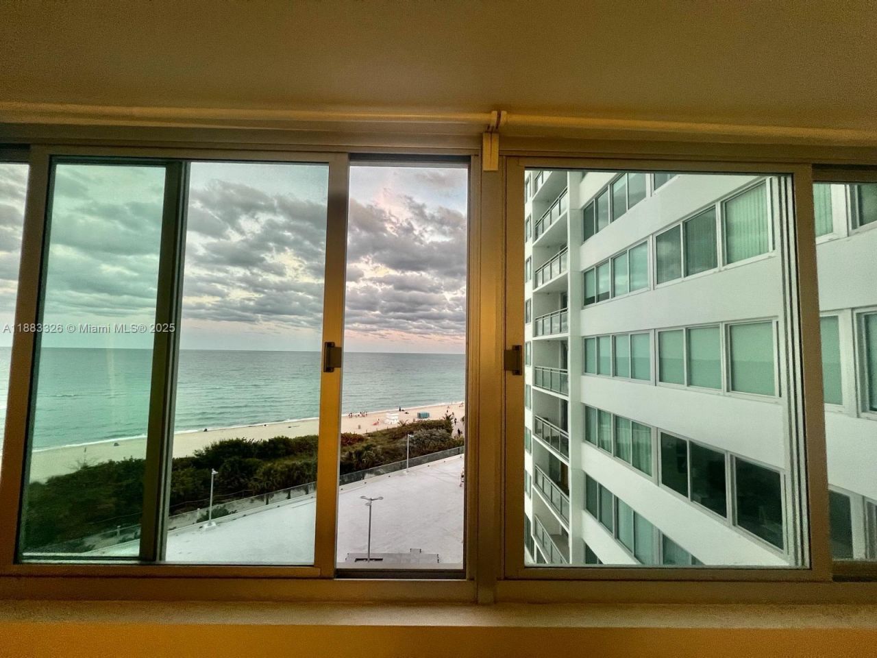 7135 Collins Ave, Unit 702, Miami Beach, FL 33141 Photo
