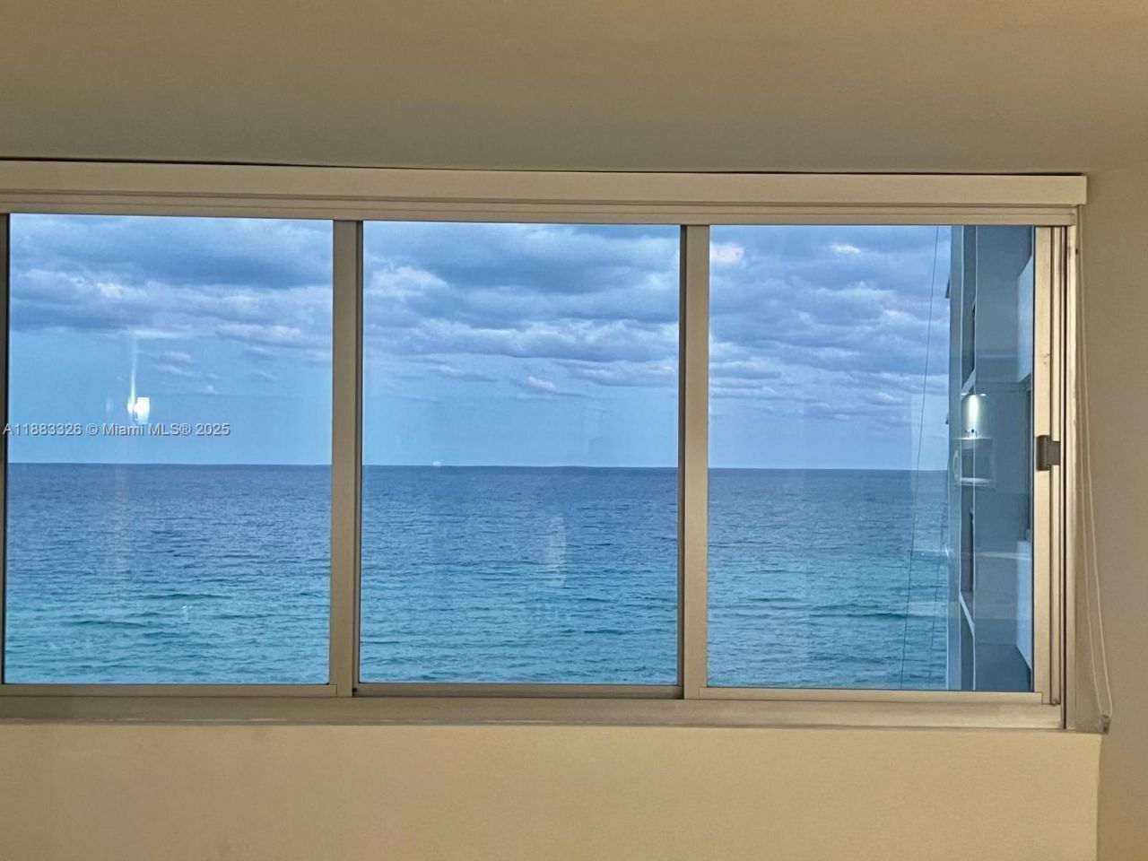 7135 Collins Ave, Unit 702, Miami Beach, FL 33141 Photo
