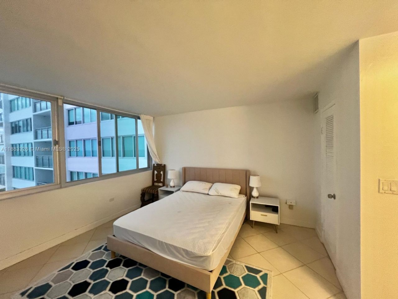 7135 Collins Ave, Unit 702, Miami Beach, FL 33141 Photo