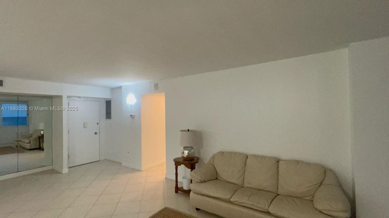 7135 Collins Ave, Unit 702, Miami Beach, FL 33141 Photo