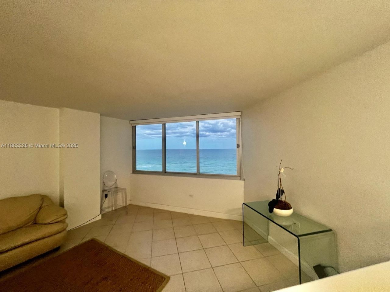 7135 Collins Ave, Unit 702, Miami Beach, FL 33141 Photo
