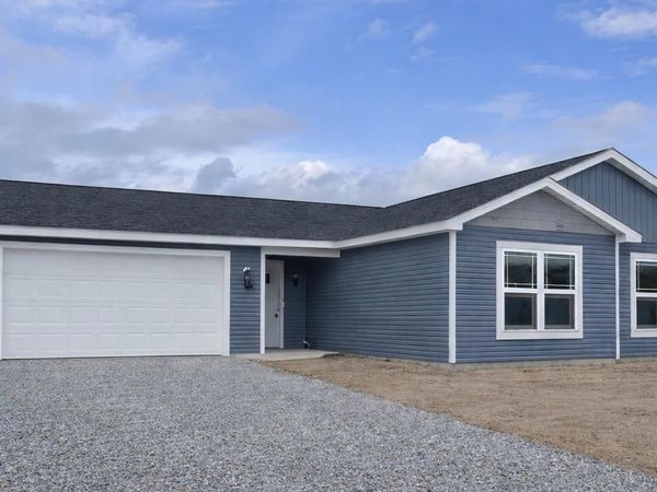 Walton Road, Kingsley, MI 49649