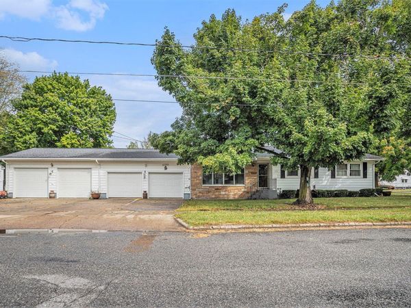 410 Franklin Street, Bronson, MI 49028