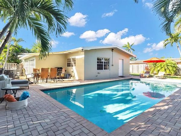 3221 Seaward Drive, Lauderdale-By-The-Sea, FL 33062