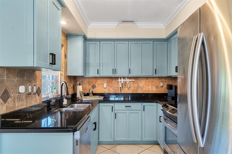 3221 Seaward Drive, Lauderdale by the Sea, FL 33062 Photo