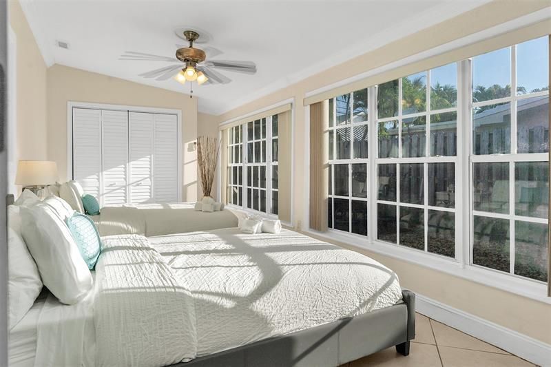 3221 Seaward Drive, Lauderdale by the Sea, FL 33062 Photo