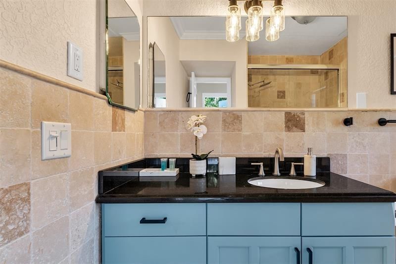 3221 Seaward Drive, Lauderdale by the Sea, FL 33062 Photo