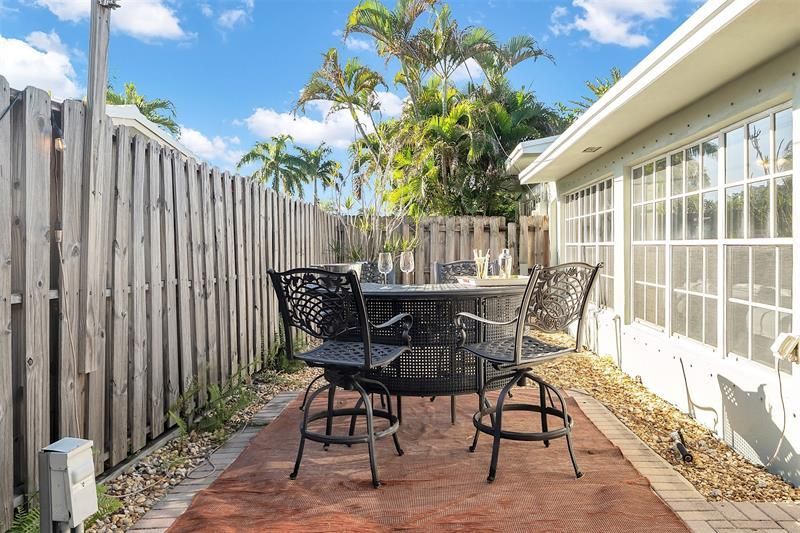 3221 Seaward Drive, Lauderdale by the Sea, FL 33062 Photo