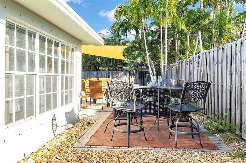 3221 Seaward Drive, Lauderdale by the Sea, FL 33062 Photo