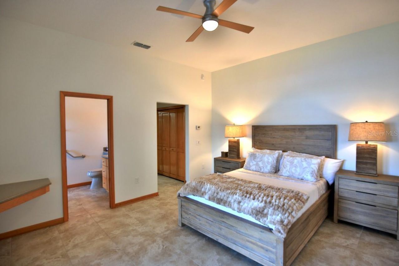 11035 SE Sunset Harbor Road, Summerfield, FL 34491 Photo