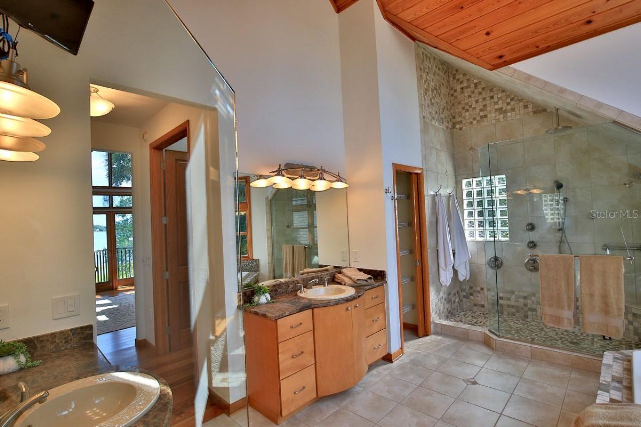 11035 SE Sunset Harbor Road, Summerfield, FL 34491 Photo