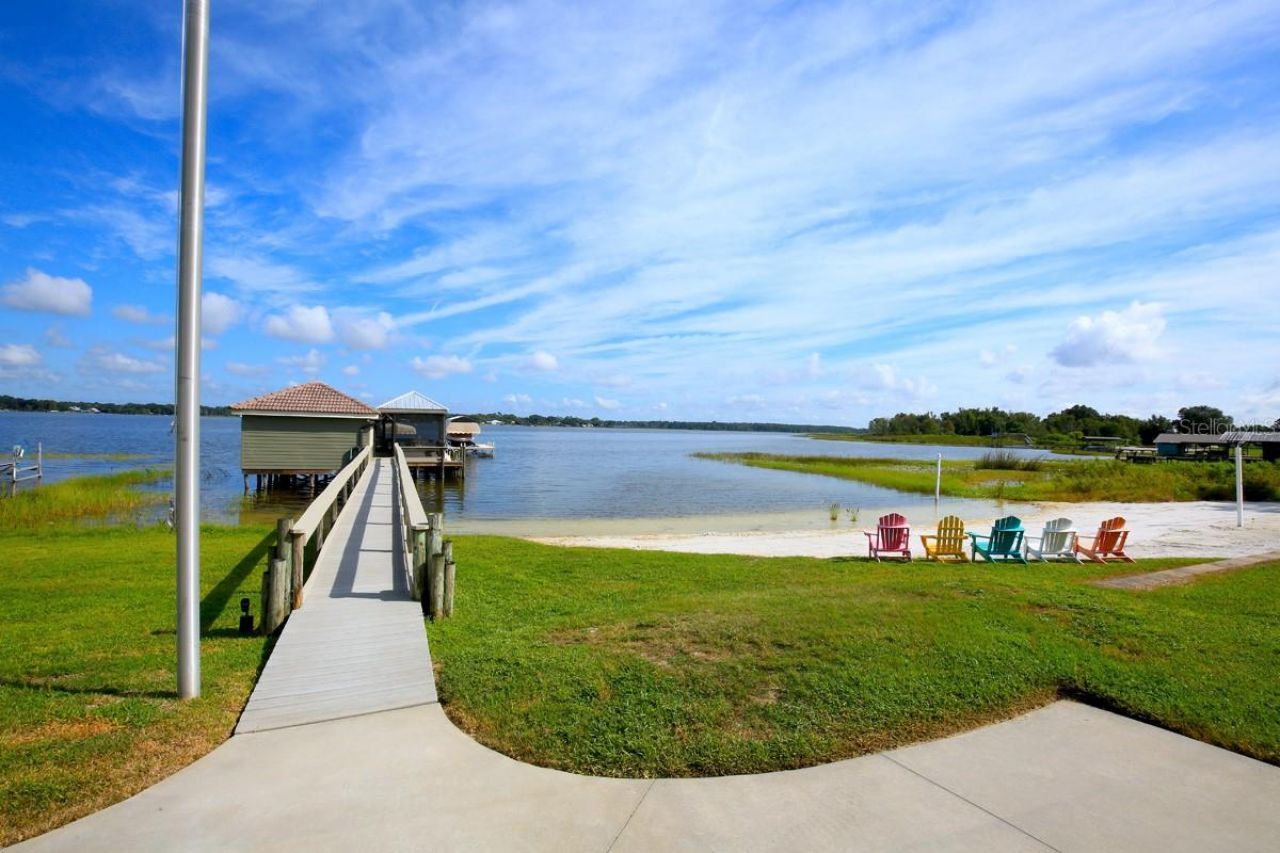 11035 SE Sunset Harbor Road, Summerfield, FL 34491 Photo