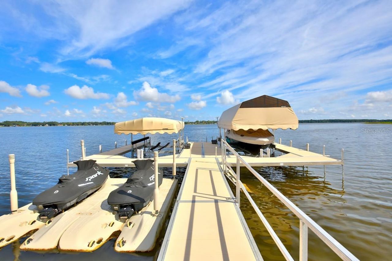 11035 SE Sunset Harbor Road, Summerfield, FL 34491 Photo