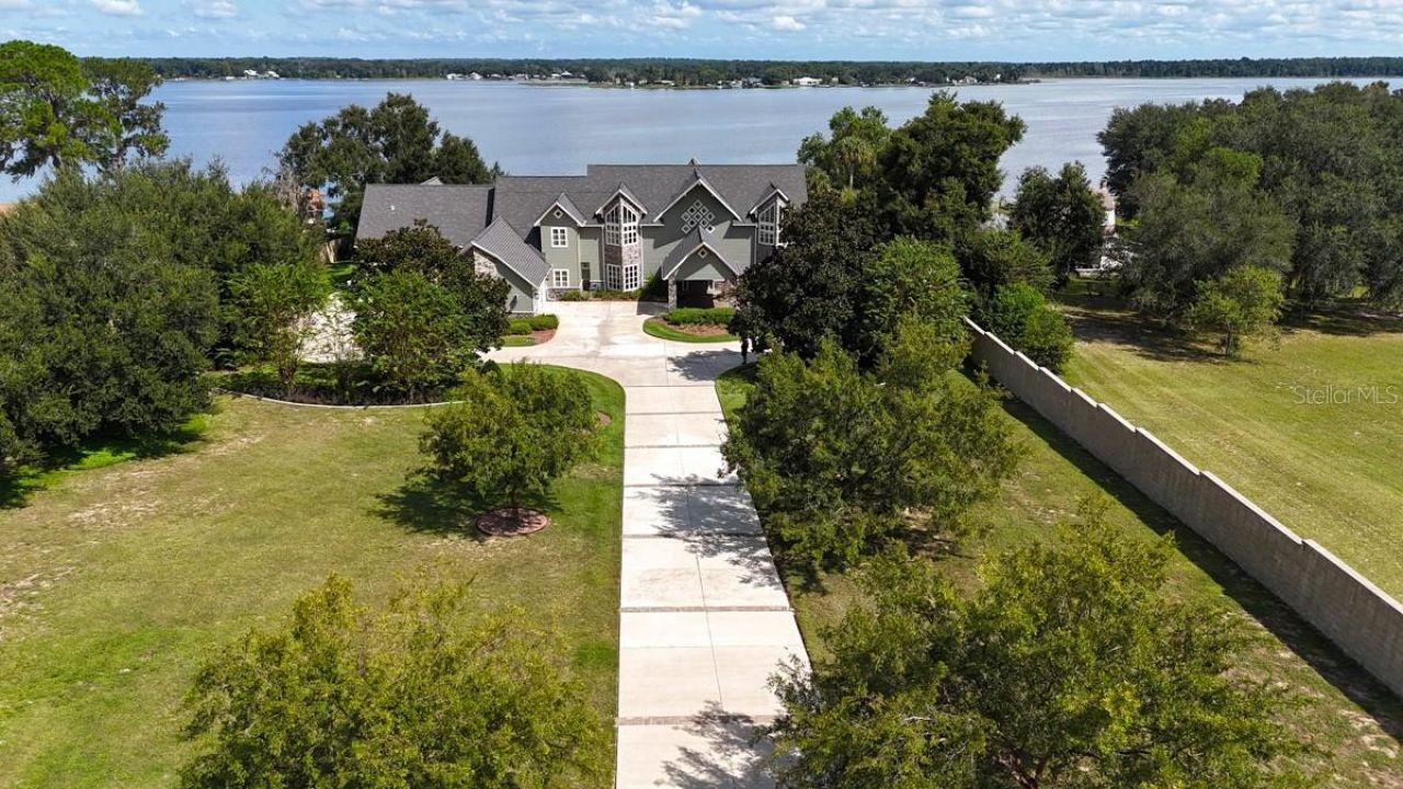 11035 SE Sunset Harbor Road, Summerfield, FL 34491 Photo