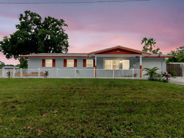7200 8TH STREET N, ST PETERSBURG, FL 33702