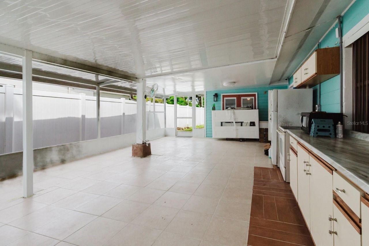 7200 8th Street N, Saint Petersburg, FL 33702 Photo