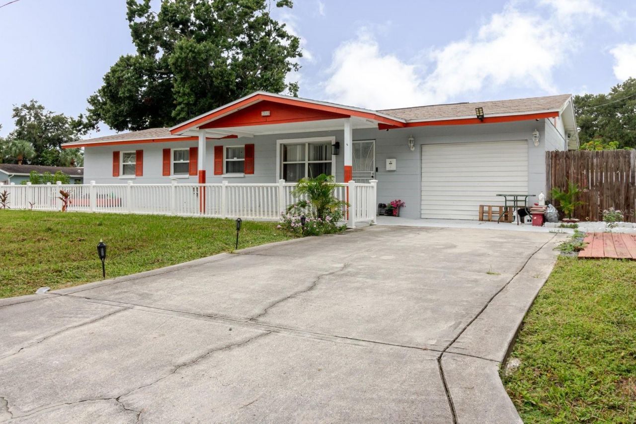 7200 8th Street N, Saint Petersburg, FL 33702 Photo