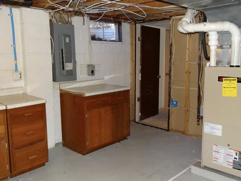 108 Walcreek Drive W, Columbus, OH 43230 Photo 6