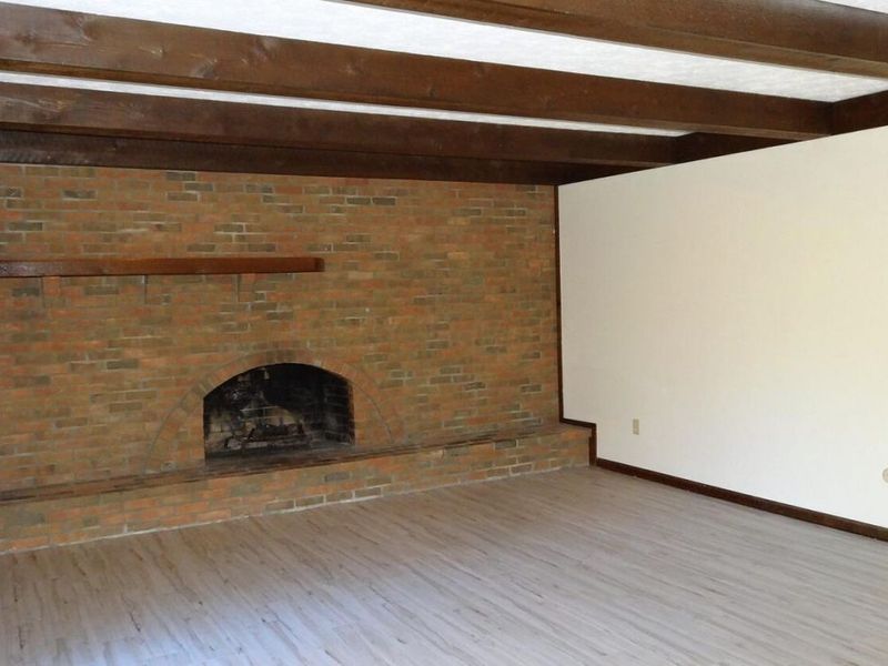 108 Walcreek Drive W, Columbus, OH 43230 Photo 8