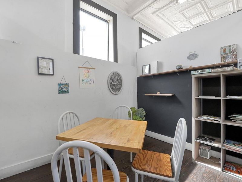 1069 W Broad Street, Columbus, OH 43222 Photo 7