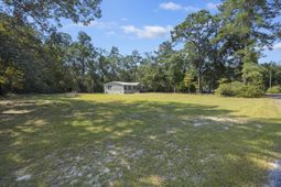 197 Davis Circle photo 4