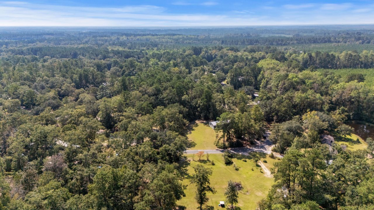 197 Davis Circle Photo 34