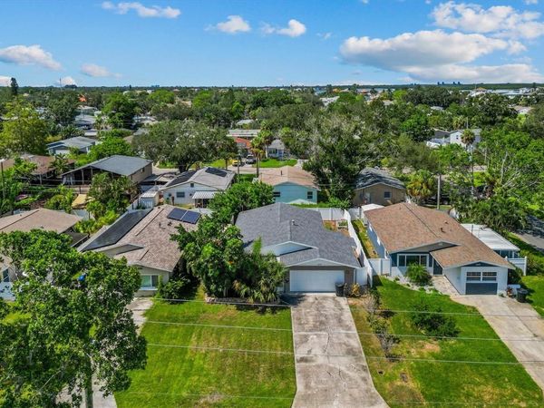 1889 MONTANA AVENUE NE, ST PETERSBURG, FL 33703