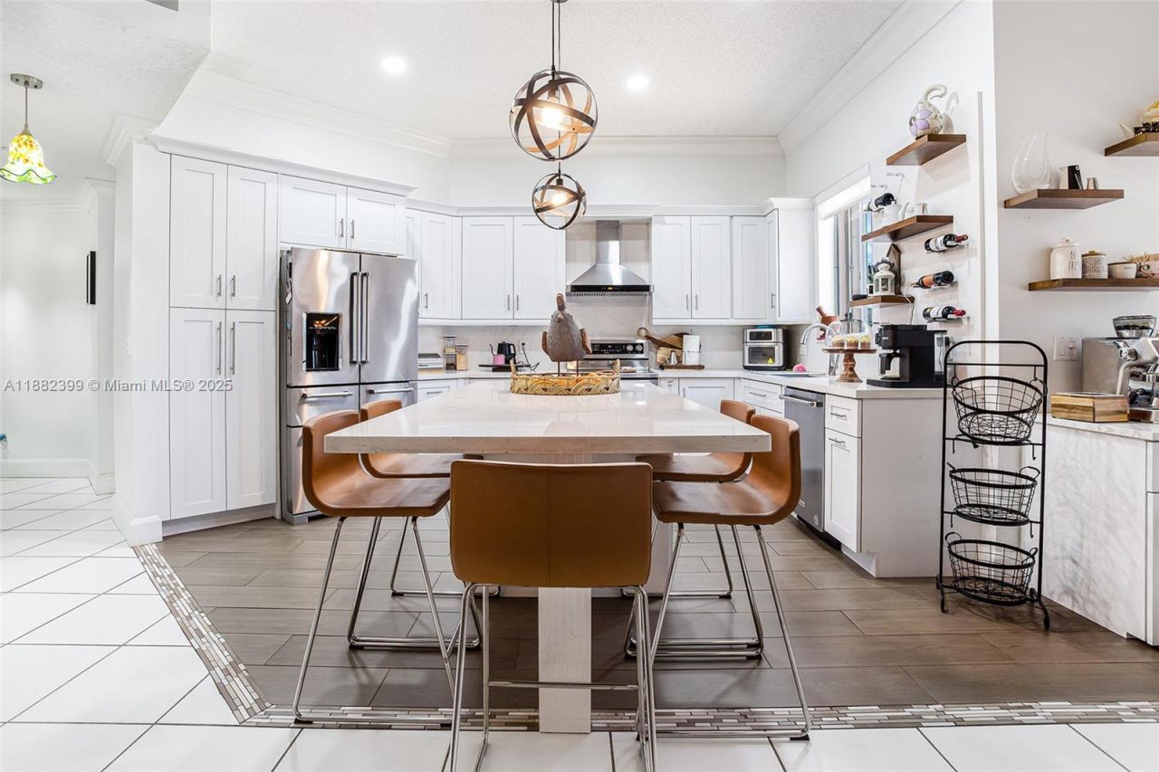 5911 SW 199th Ave, Pembroke Pines, FL 33332 Photo