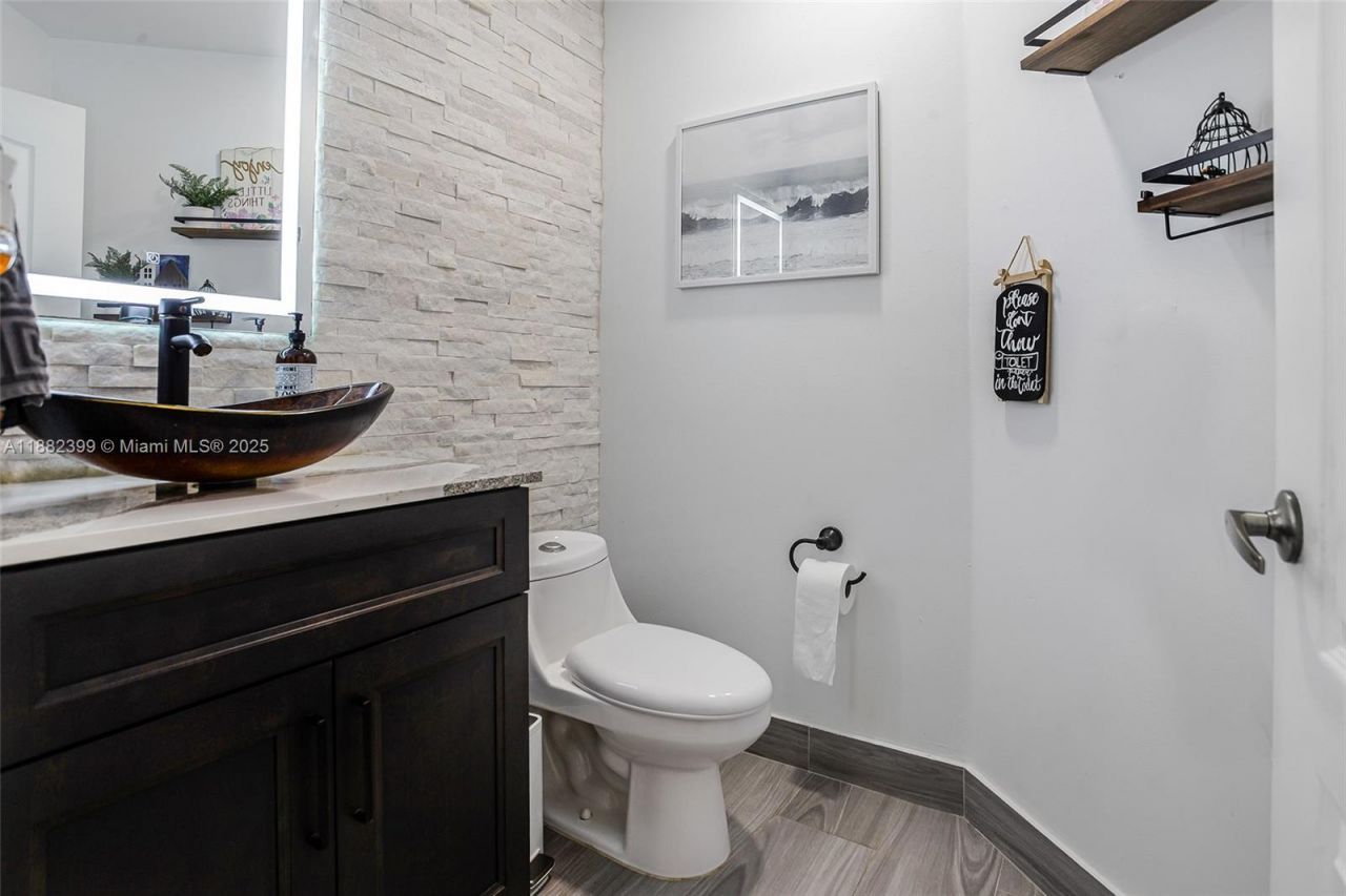 5911 SW 199th Ave, Pembroke Pines, FL 33332 Photo