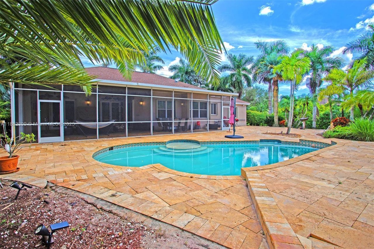 5911 SW 199th Ave, Pembroke Pines, FL 33332 Photo