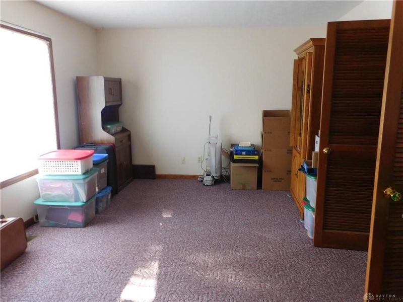 1132 Nouvelle Drive, Miamisburg, OH 45342 Photo 8