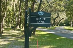 7 Blake Lane photo 4