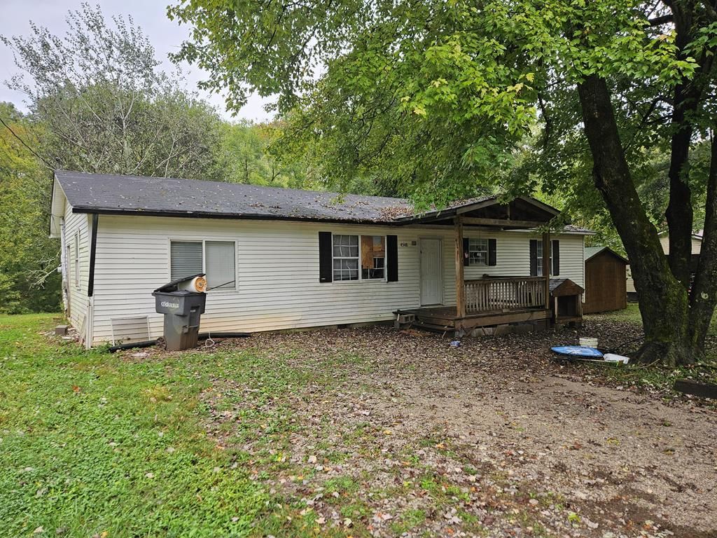 4548 S Creek Dr, Cookeville, TN 38506 Main Photo