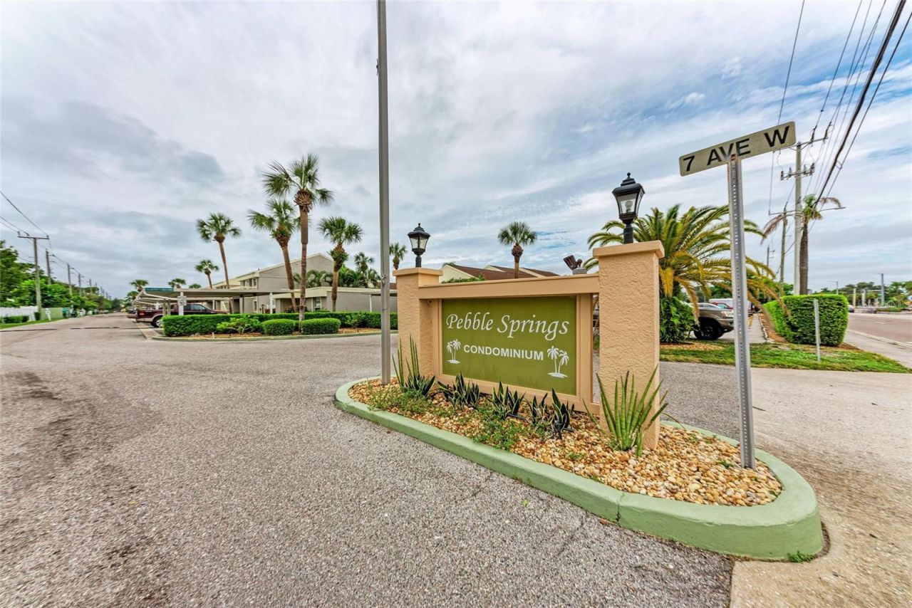 5914 7th Avenue W, Unit 5914, Bradenton, FL 34209 Photo
