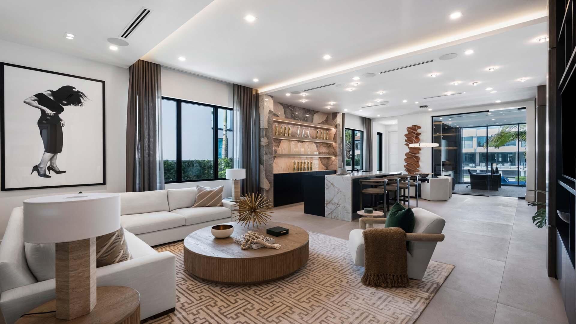 207 W Coconut Palm Road, Boca Raton, FL 33432 Photo